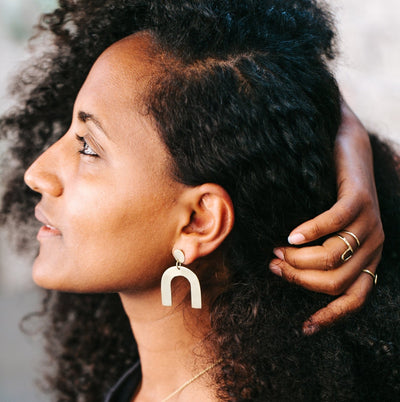 Petite Arch Earrings - Amsha