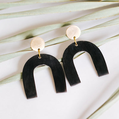 Petite Arch Earrings - Amsha