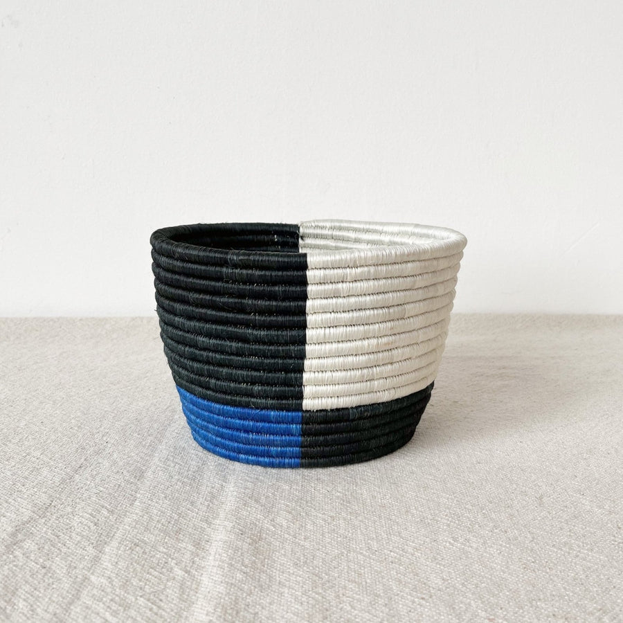 Plant Basket: EC007 - Amsha