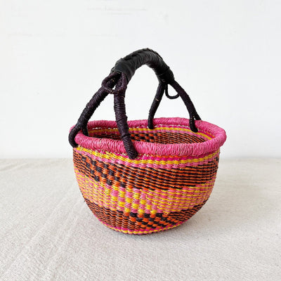 Small Market Basket #095 - Amsha