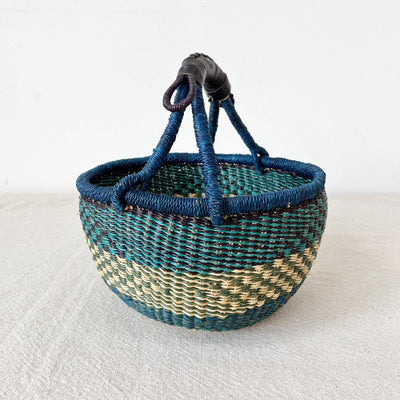 Small Market Basket #096 - Amsha