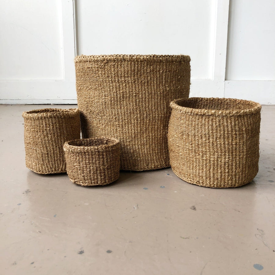 Storage Plant Basket: Acorn