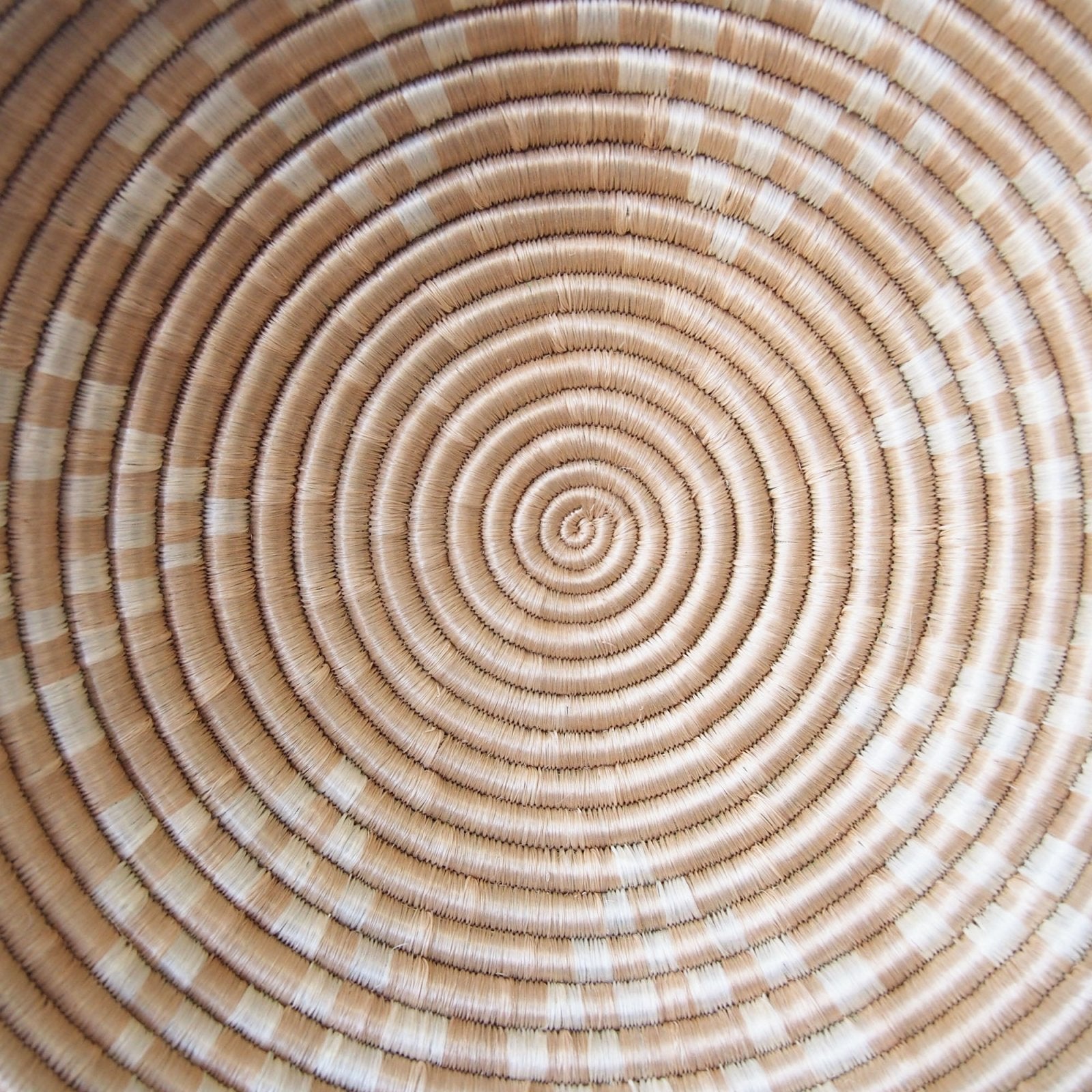 Tabora Large Bowl - Amsha