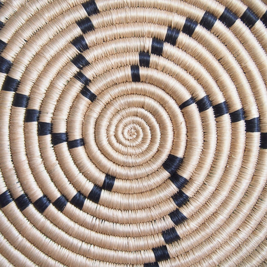 Tanga Trivet