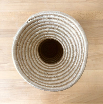 Walungu Orb Vase - Amsha