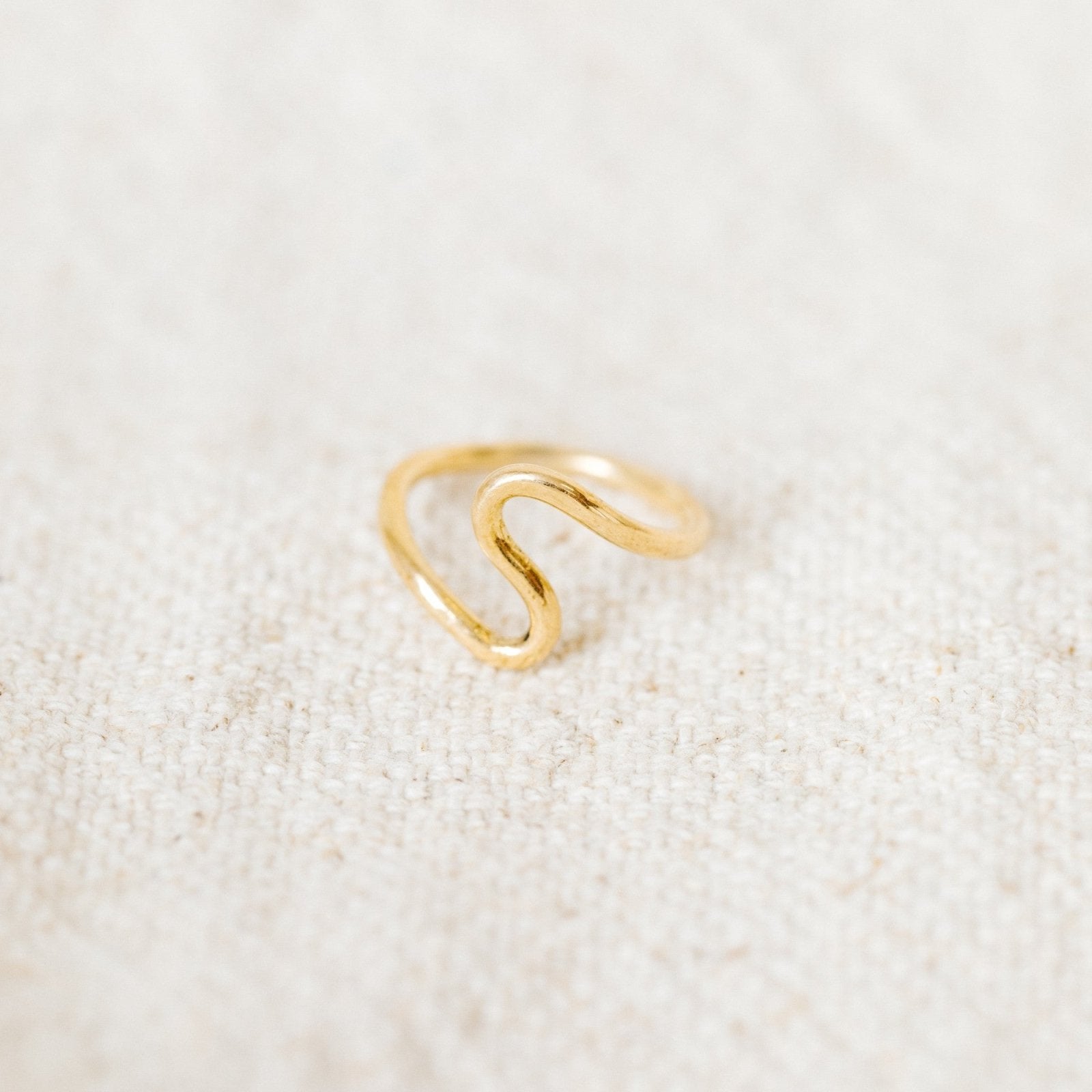 Wavy Ring - Amsha